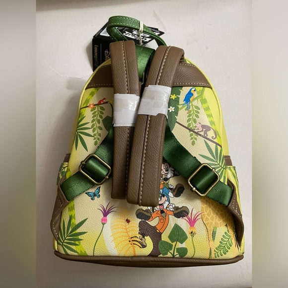 NEW! Loungefly Disney Mickey & Friends Jungle NWT Backpack GLOW IN THE DARK - Picture 6 of 9